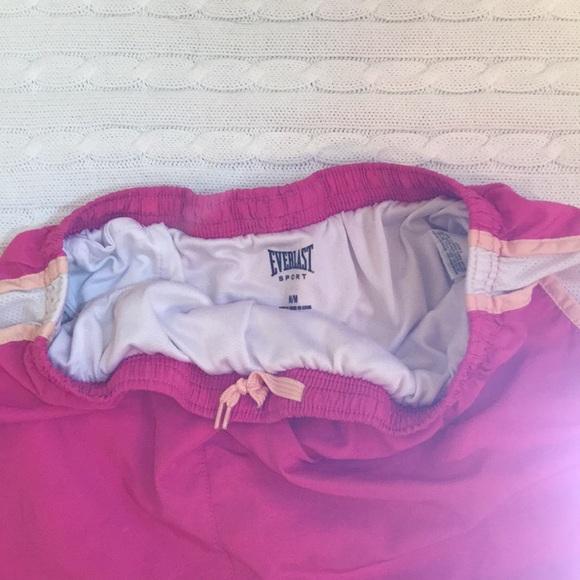 Everlast pink athletic shorts - size M - Picture 4 of 6